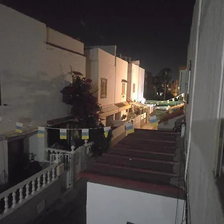 En Patronato San Fernando Apartment *
