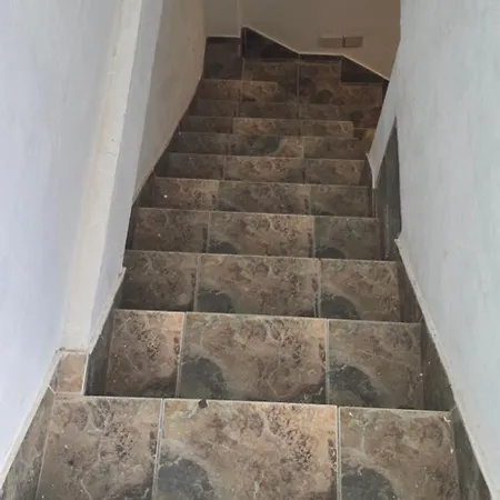 En Patronato San Fernando Apartment *