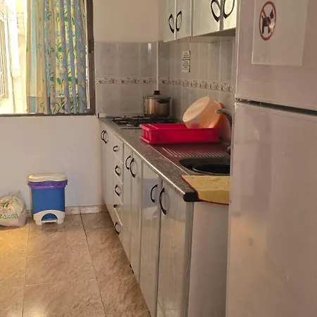 En Patronato San Fernando Apartment *